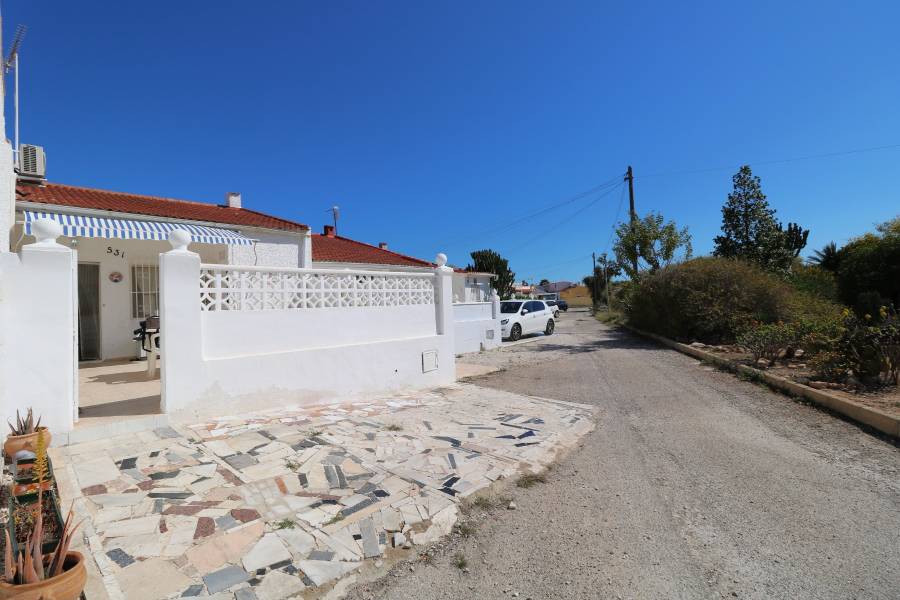 Återförsäljning - Radhus-Bungalow - Torrevieja - Torreta/ URBANIZACIONES/ PLAYA