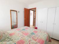 Resale - Bungalow - Torrevieja - Torreta/ URBANIZACIONES/ PLAYA