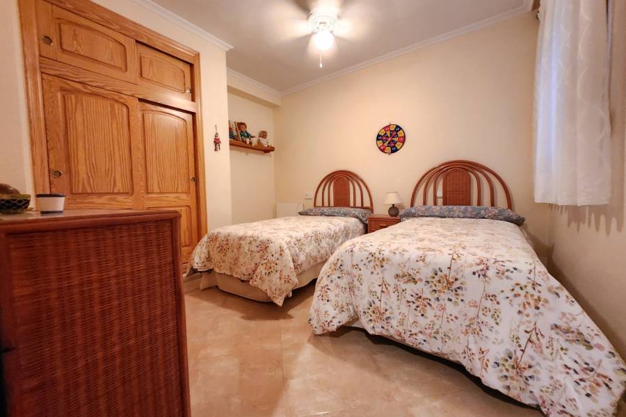 Reventa - Apartamento - La Mata - Centro/PLAYA