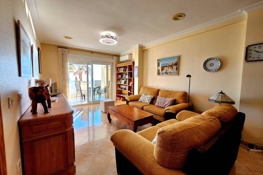 Reventa - Apartamento - La Mata - Centro/PLAYA