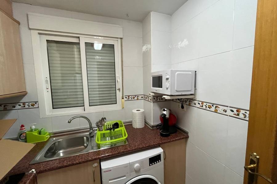 Reventa - Apartamento - Guardamar - Pueblo/ PLAYA