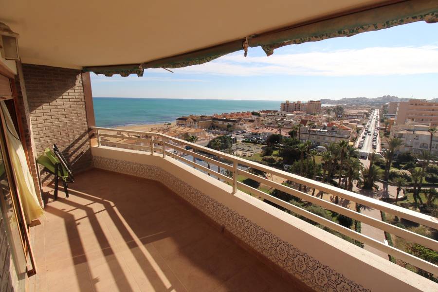 Resale - Apartament - La Mata - Pueblo/ PLAYA