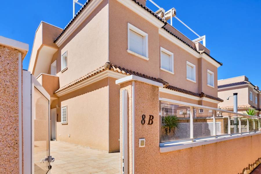 Återförsäljning - Radhus-Bungalow - CABO ROIG - Playa