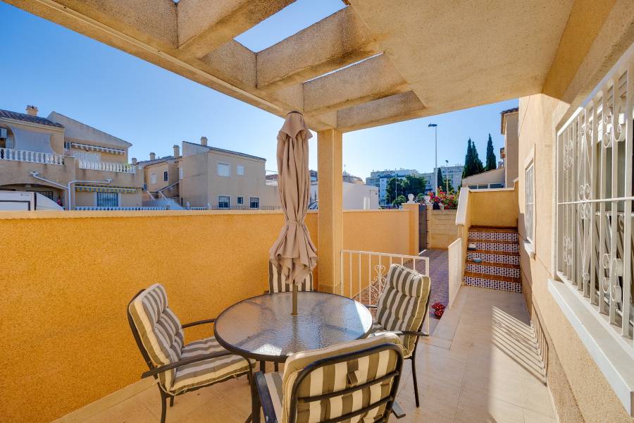 Reventa - Chalet - Torrevieja - Pueblo 