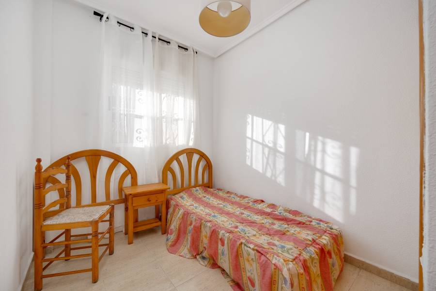 Reventa - Chalet - Torrevieja - Pueblo 