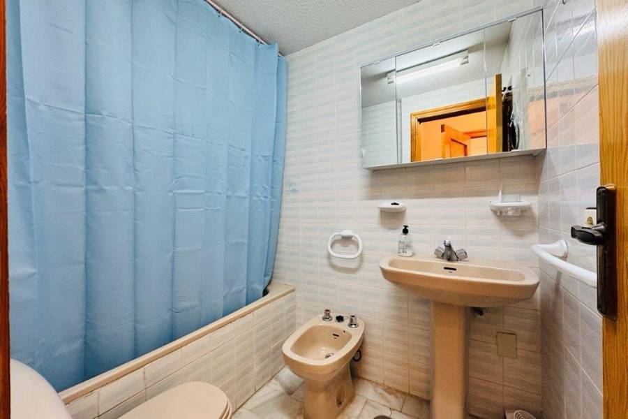 Reventa - Apartamento - La Mata - Pueblo/ PLAYA