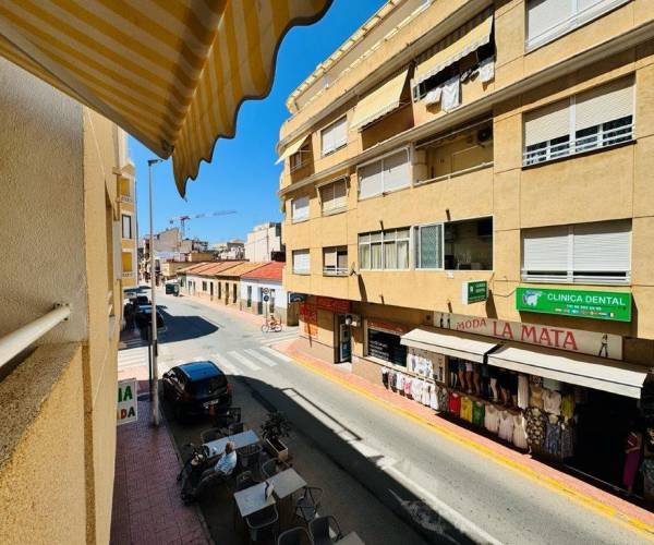 Apartament - Resale - La Mata - Pueblo/ PLAYA