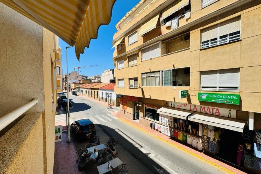 Reventa - Apartamento - La Mata - Pueblo/ PLAYA