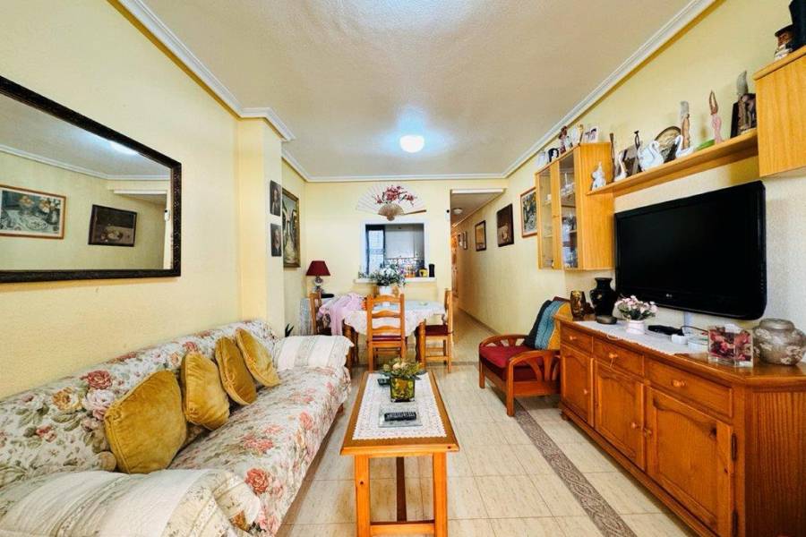 Reventa - Apartamento - La Mata - Pueblo/ PLAYA