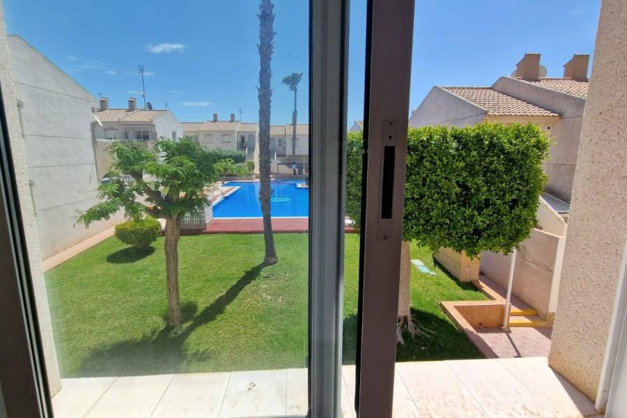 Återförsäljning - Radhus-Bungalow - Torrevieja - Aguas Nuevas