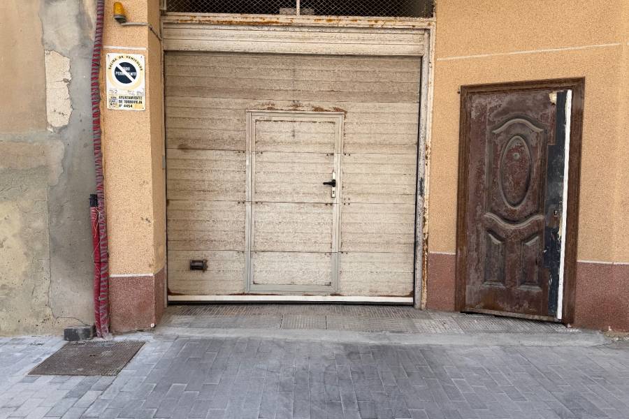Weiterverkauf  - Garage - La Mata - Pueblo/ PLAYA