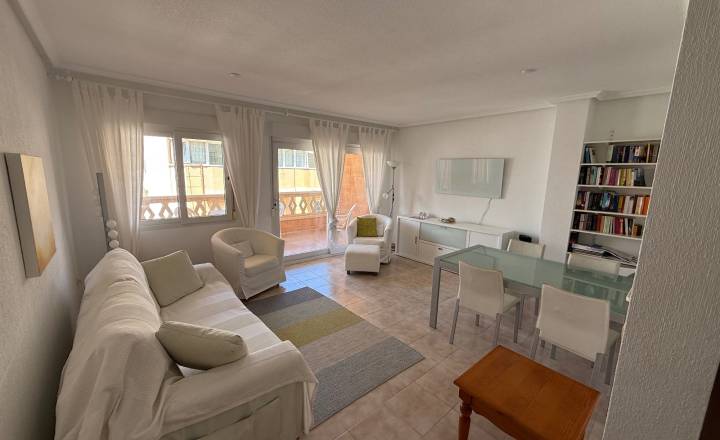 Apartament - Resale - La Mata - Pueblo/ PLAYA