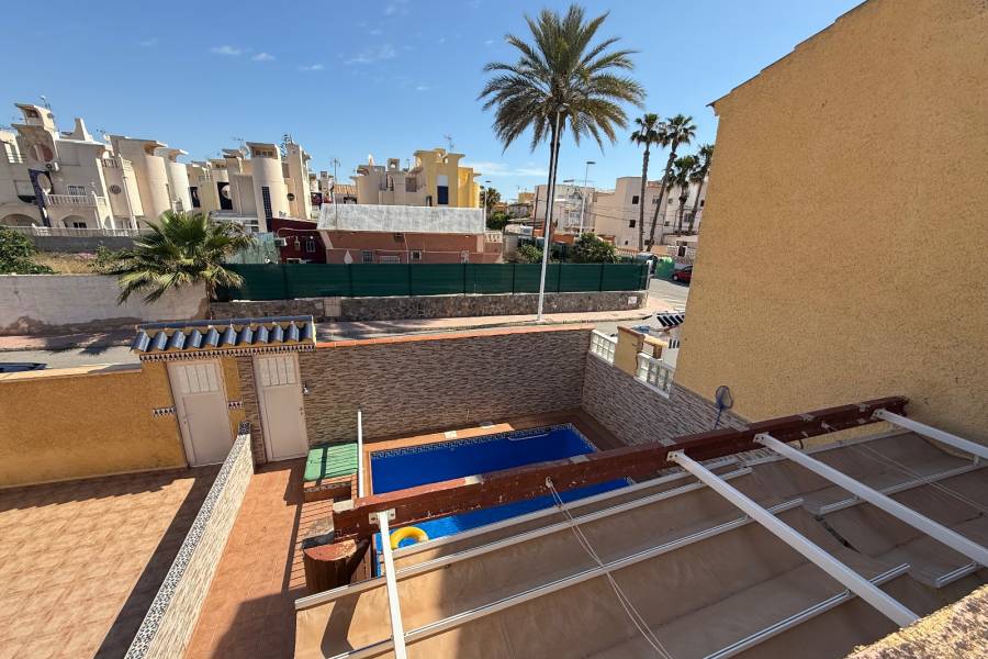 Occasion - Chalet - Torrevieja - Playa Los Locos