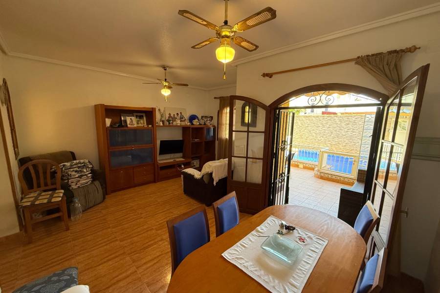 Occasion - Chalet - Torrevieja - Playa Los Locos