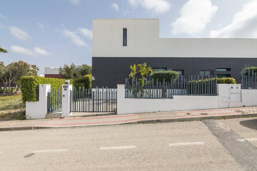 Återförsäljning - Villa - Algorfa - La Finca Golf