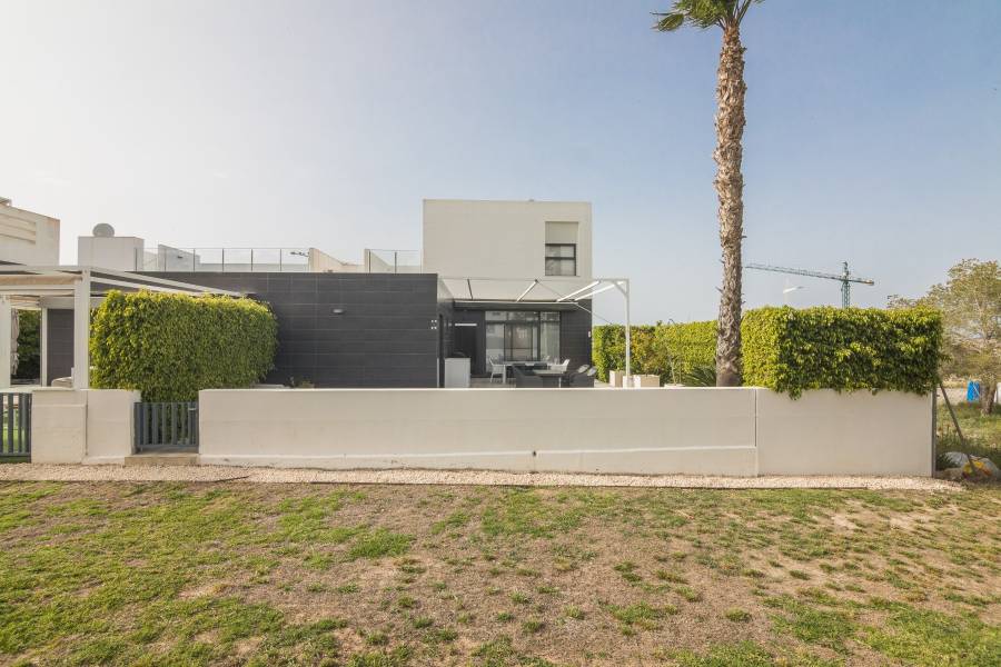 Återförsäljning - Villa - Algorfa - La Finca Golf