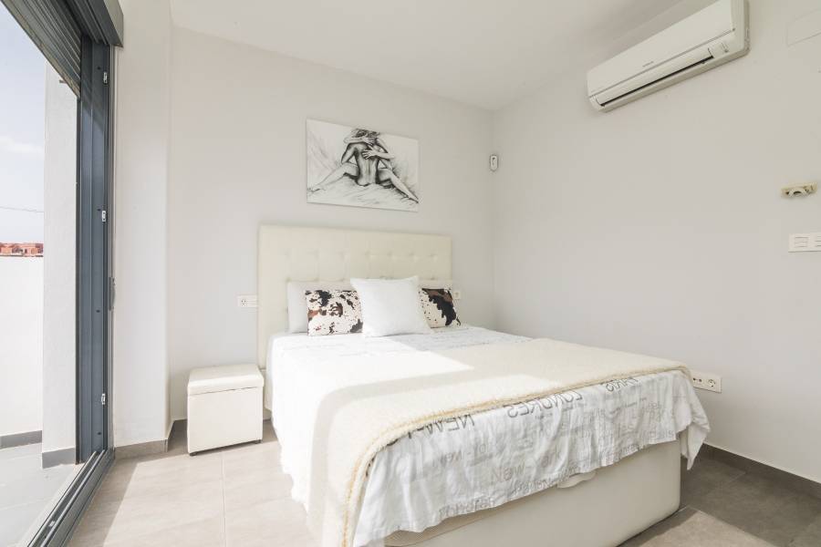 Återförsäljning - Villa - Algorfa - La Finca Golf