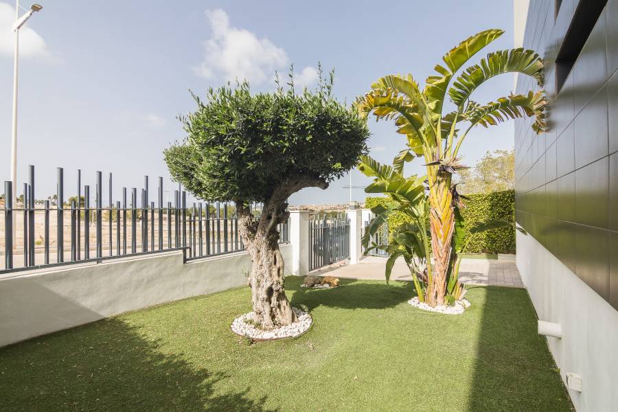 Återförsäljning - Villa - Algorfa - La Finca Golf