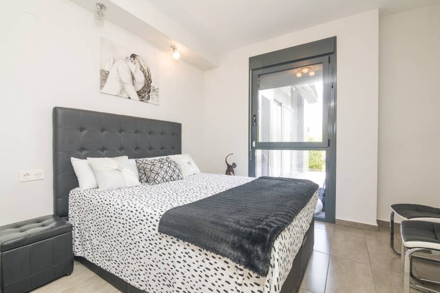 Återförsäljning - Villa - Algorfa - La Finca Golf