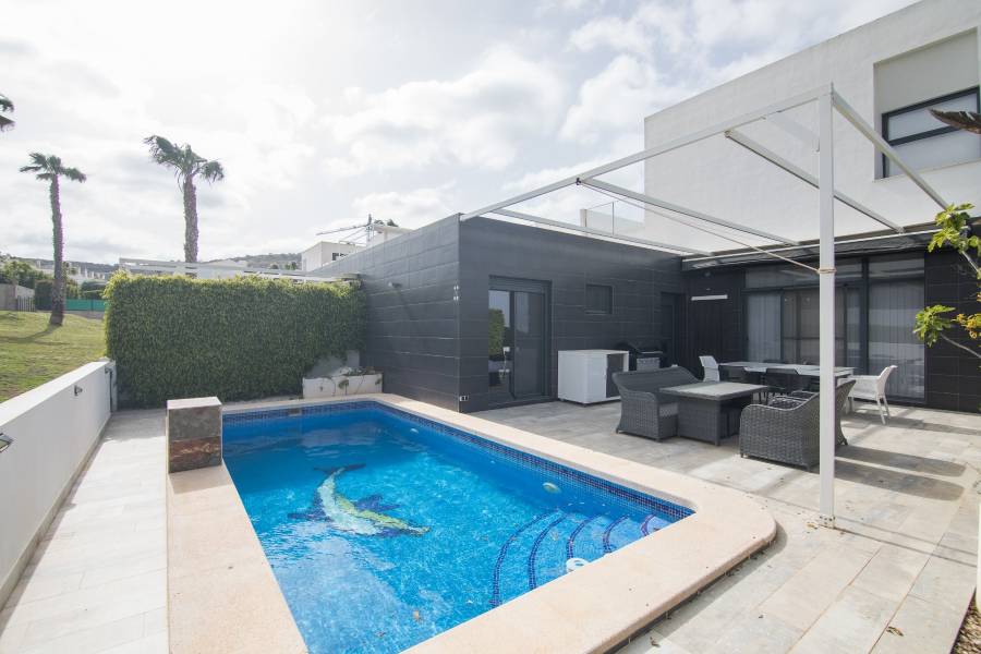 Återförsäljning - Villa - Algorfa - La Finca Golf