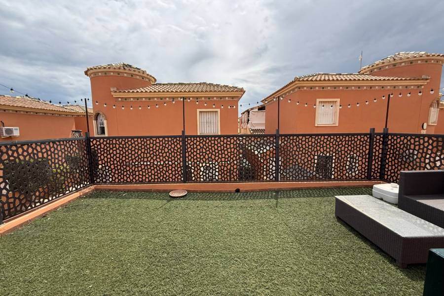 Occasion - Chalet - ORIHUELA COSTA - Playa Flamenca