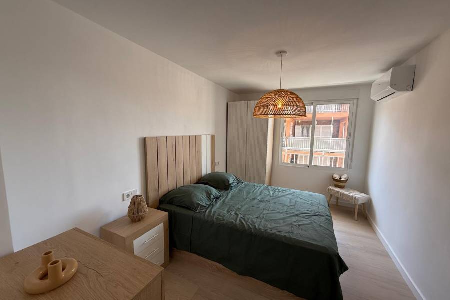 Occasion - Appartement - Torrevieja - Playa de los Naufragos