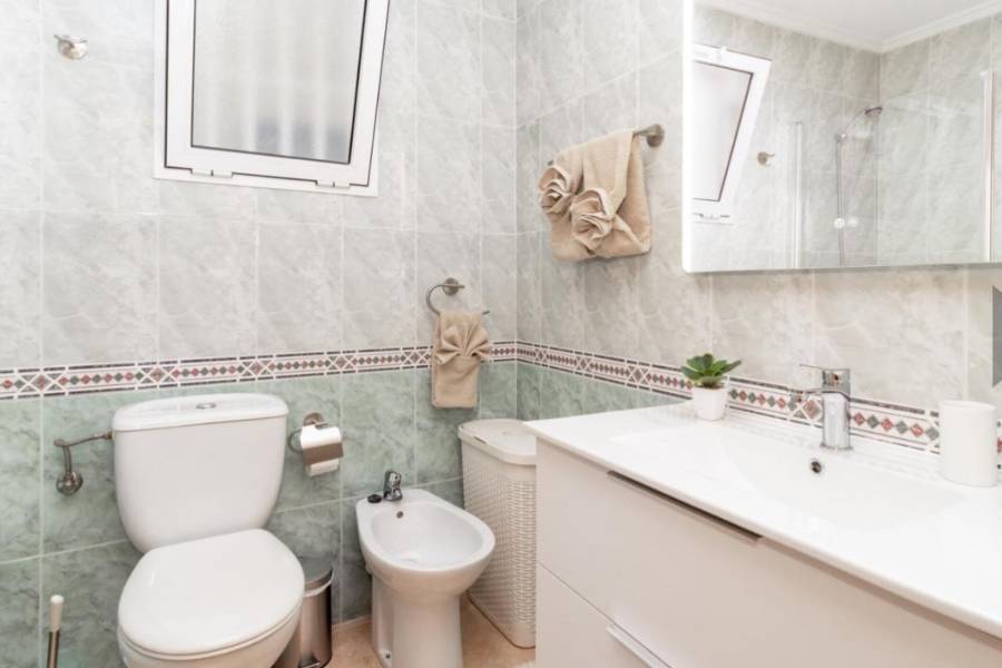 Reventa - Apartamento - Torrevieja - Parque de las Naciones