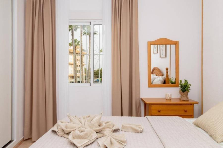 Reventa - Apartamento - Torrevieja - Parque de las Naciones