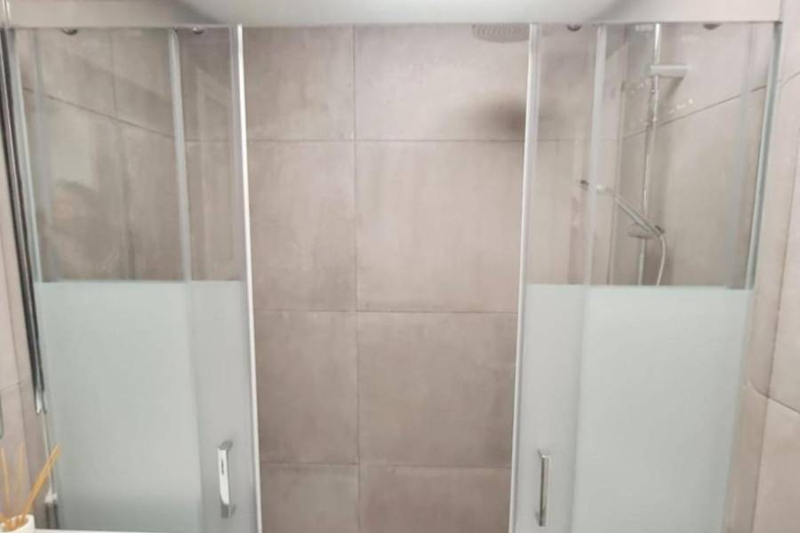 Weiterverkauf  - Wohnung - Torrevieja