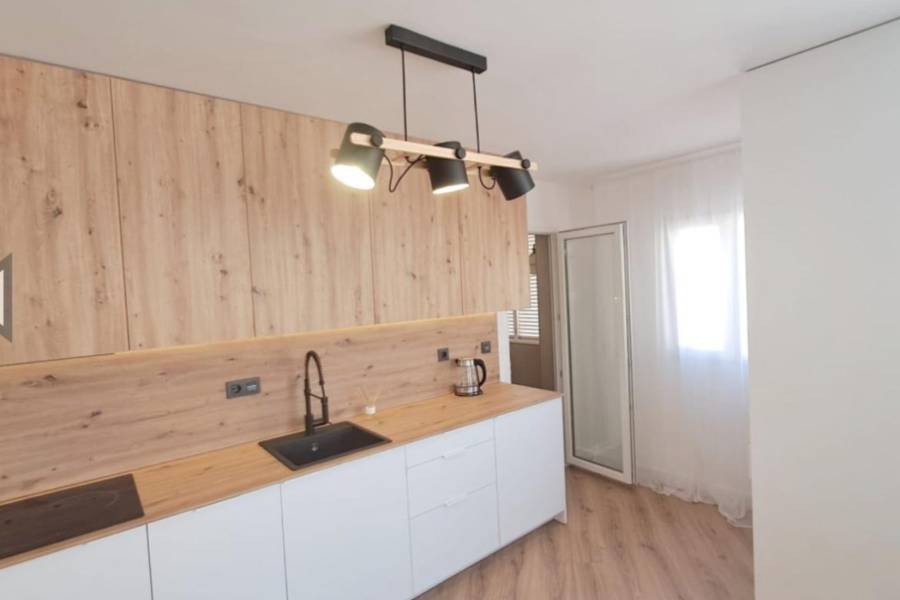 Reventa - Apartamento - Torrevieja - Parque de las Naciones