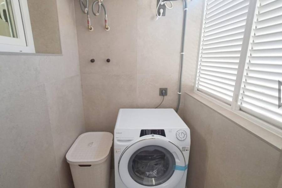Reventa - Apartamento - Torrevieja - Parque de las Naciones