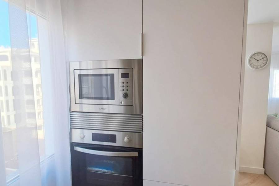 Reventa - Apartamento - Torrevieja - Parque de las Naciones