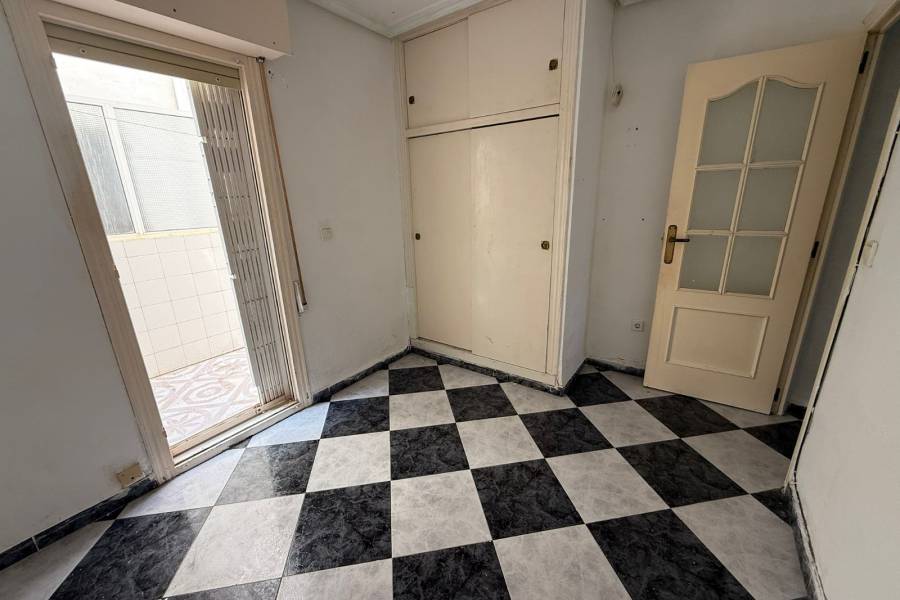 Weiterverkauf  - Wohnung - Torrevieja - La Mata/PLAYA