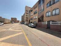 Weiterverkauf  - Wohnung - Torrevieja - La Mata/PLAYA