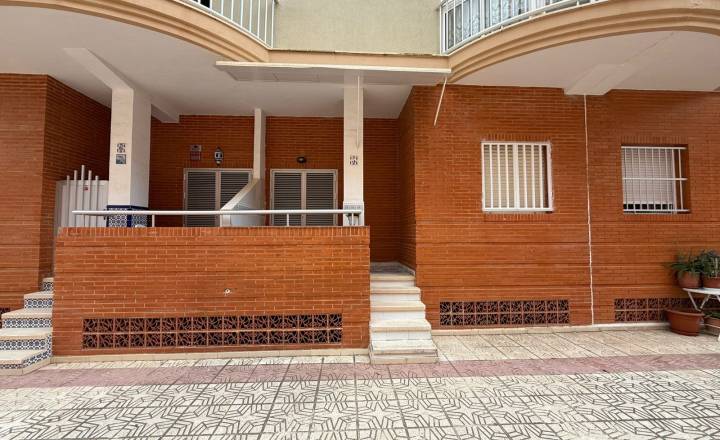 Apartamento - Reventa - La Mata - Pueblo/ PLAYA