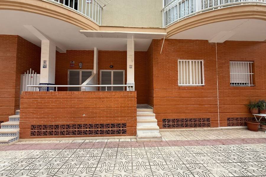 Återförsäljning - Lägenhet - La Mata - Pueblo/ PLAYA