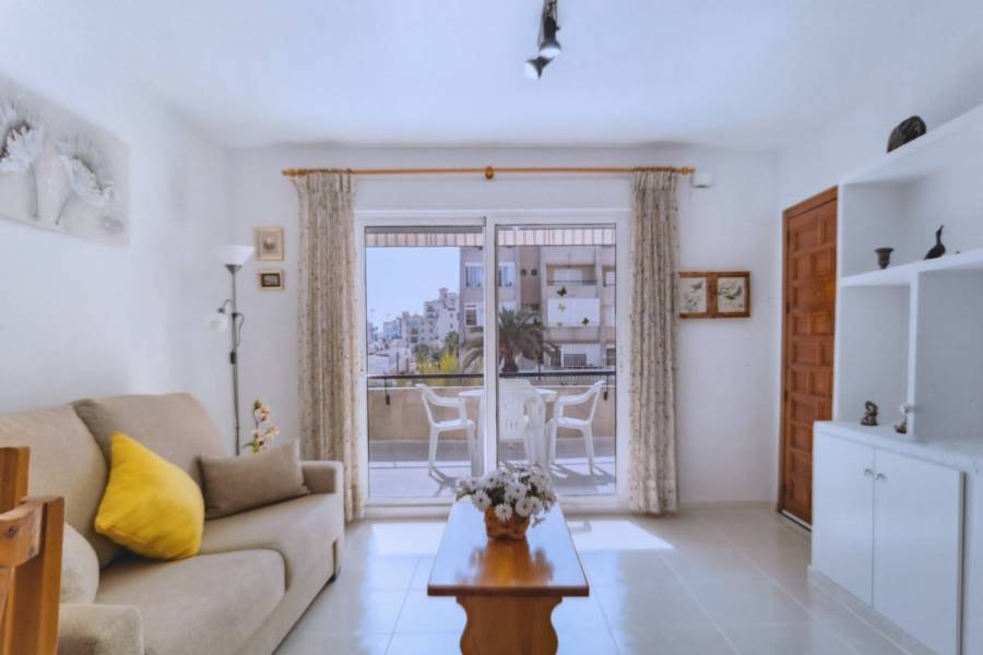 Reventa - Apartamento - La Mata - PLAYA