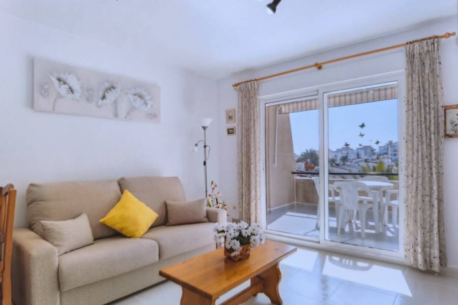 Reventa - Apartamento - La Mata - PLAYA
