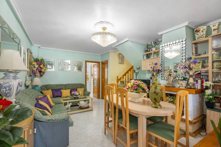 Reventa - Casa - Torrevieja - Playa Los Locos