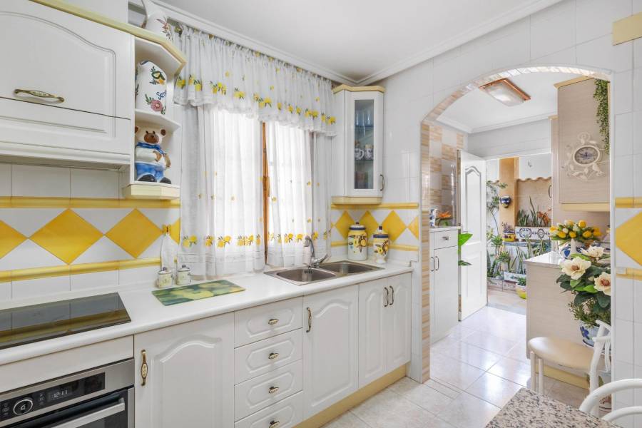 Reventa - Casa - Torrevieja - Playa Los Locos