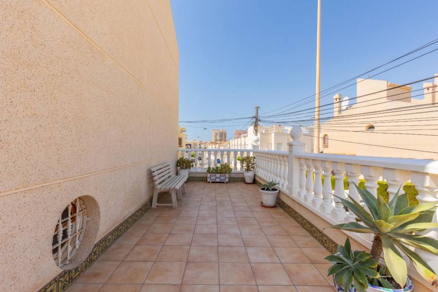 Reventa - Casa - Torrevieja - Playa Los Locos