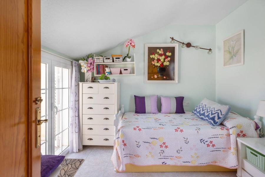 Reventa - Casa - Torrevieja - Playa Los Locos