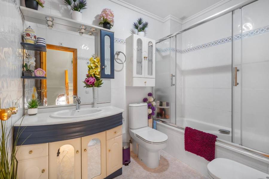 Reventa - Casa - Torrevieja - Playa Los Locos