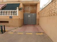 Resale - Parking  - Torrevieja - Torrevieja*