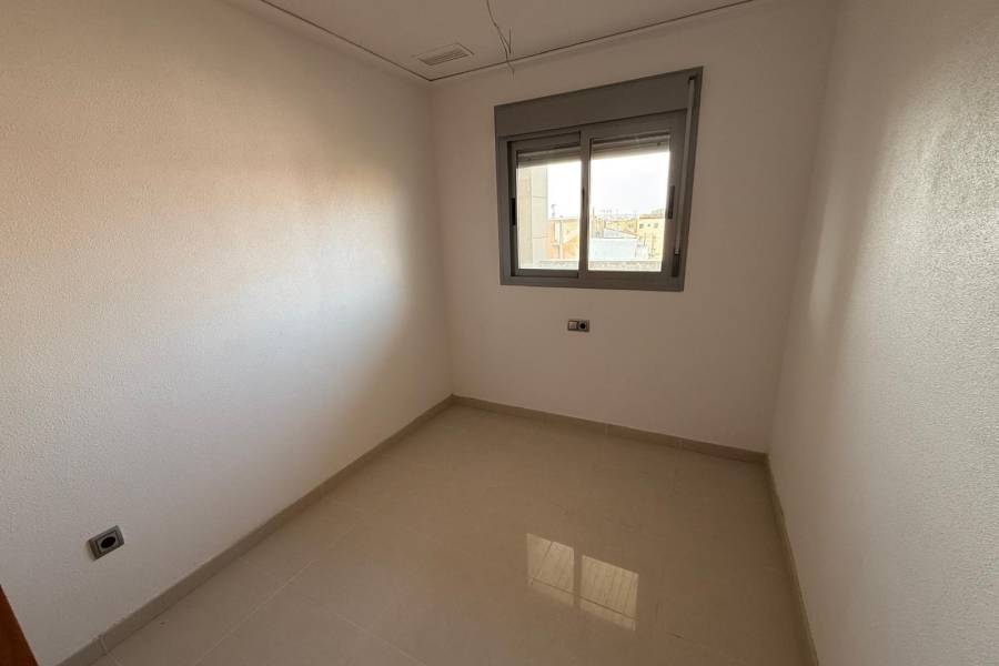 Reventa - Apartamento - La Mata - Pueblo/ PLAYA