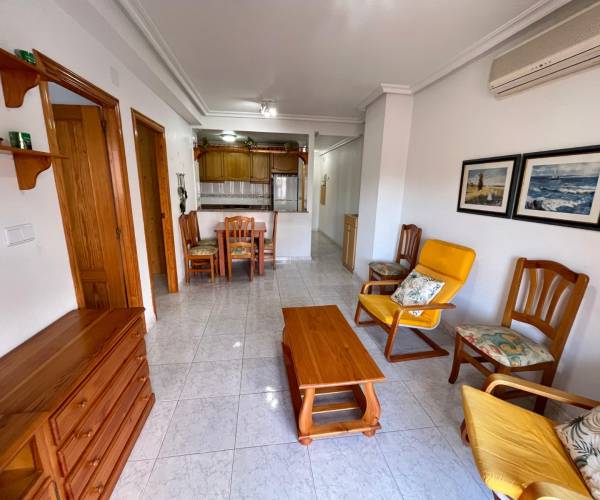 Apartamento - Reventa - La Mata - Centro/PLAYA