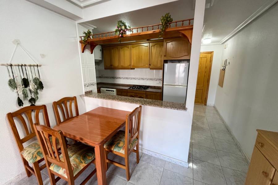 Reventa - Apartamento - La Mata - Centro/PLAYA