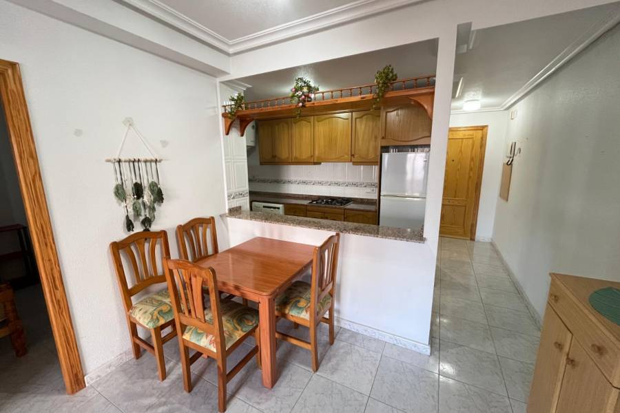 Reventa - Apartamento - La Mata - Centro/PLAYA