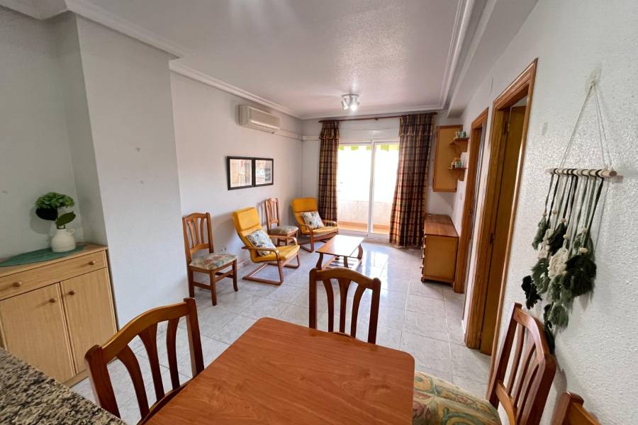 Reventa - Apartamento - La Mata - Centro/PLAYA