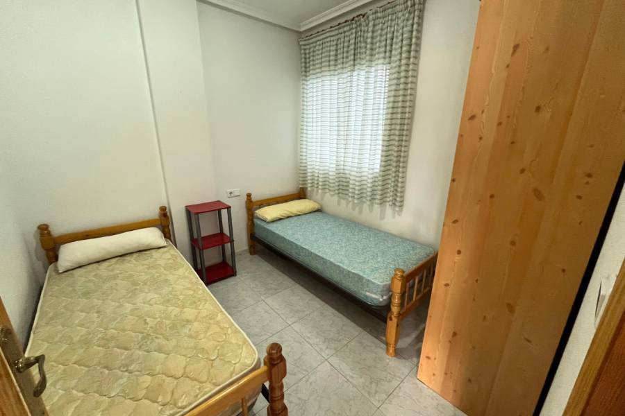 Reventa - Apartamento - La Mata - Centro/PLAYA